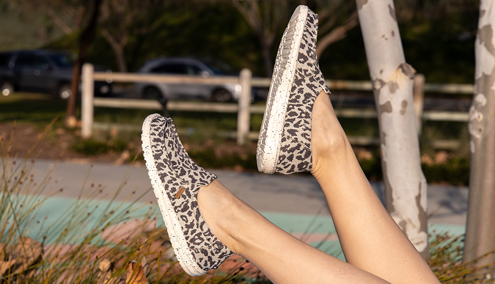 The women’s summer collection is here. You will be spoilt for choice!
#newshoes #comfortableshoes #newseason #heydude #takeiteasy #loveheydudeshoes