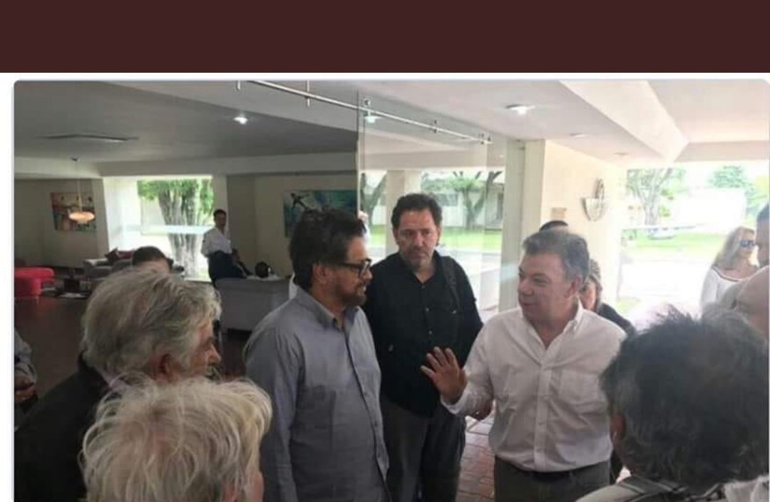 En caso "ñeñe" por presuntos dineros del narcotráfico a campaña medios y redes colapsaban, en celeridad corte abrió indagación preliminar a Senador Uribe.

Hoy la doble moral guarda Silencio ante vinculos de senadores y representantes con cartel  de los soles venezolano y FARC.