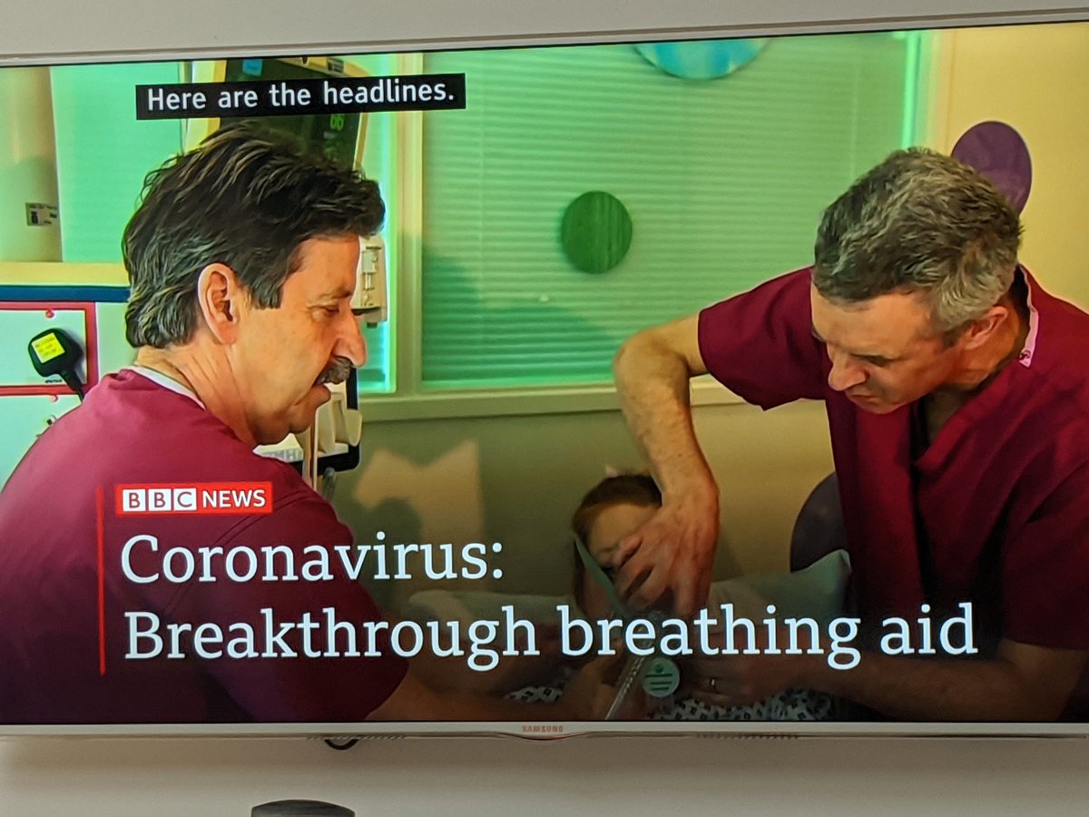 amirsadjady's tweet photo. That's Dr David Brealey on the right, ICU consultant at UCH, leading the fight against #coronavirus in London. https://t.co/GtrEfRLxzu
