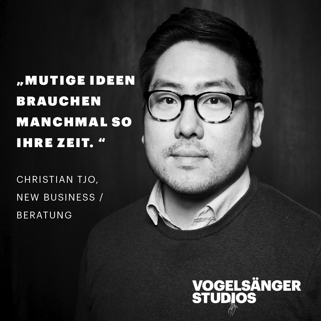 #event - Unsere Geschichtenerzähler sind weiterhin für Euch da! Einfach mal unserem Christian Tjo schreiben!
----------
DIREKT ZUR EVENT UNIT: 
vogelsaenger.de/event
DIREKT ZU CHRISTIAN TJO: 
vogelsaenger.de/team/vcard/?me…
#BeBrave #StayHome #VogelsängerStudios #Foto #Film #Event #CGI