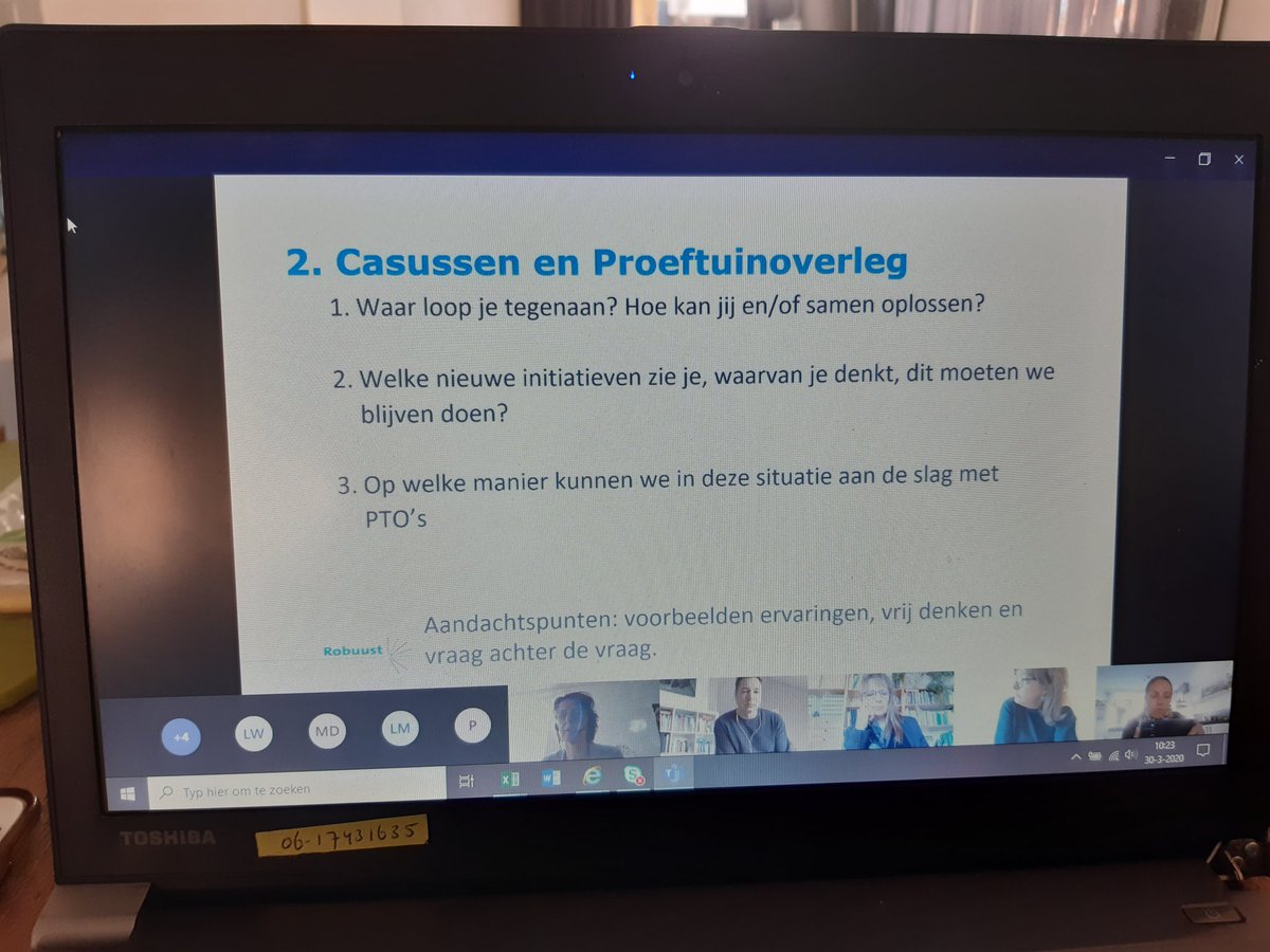 IngridLEVDeurne's tweet photo. Vandaag de eerste online leersessie Proeftuin Deurne met 14 beroepskrachten. Het was even zoeken maar wel waardevol. We wisselden ervaringen en tips uit over hoe je nu toch je werk komt vormgeven en manieren waarop je met inwoners contact kunt hebben #volgendeweekweer #samensterk https://t.co/YEqu2bSOMY