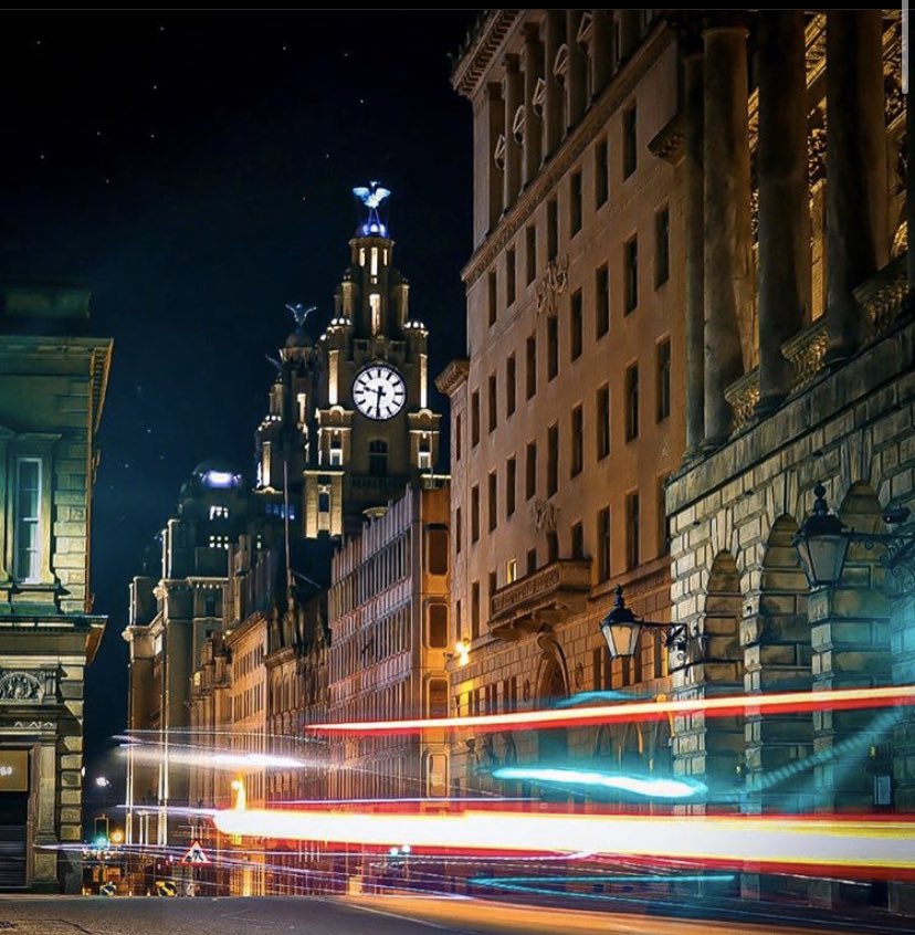 malucolpl's tweet photo. Can’t wait to be back on Castle St serving pizza, pasta &amp; more pizza 💚

Photo by https://t.co/kzmLRJOqzo 😍📸 https://t.co/yO0zRA01tT