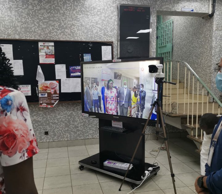 TransportKE's tweet image. @TransportKE has partnered with @Huawei Kenya to institute measures aimed at curving the spread of COVID-19. Huawei has donated video conference equipment to 5 state departments, along with a thermal scanner. This equipment will obviate the need to attend meetings in person.