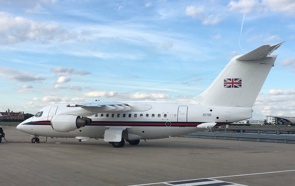 mil_scot's tweet photo. Tracking #QueensFlight #BAe146 #ZE700 "The Royal Flight" #Lincolnshire #StayAtHomeAndStaySafe #ProtectTheNHS #UKlockdown any guesses where itโs heading ? #avgeek #planespotting #princecharles https://t.co/qVnORHhvfx
