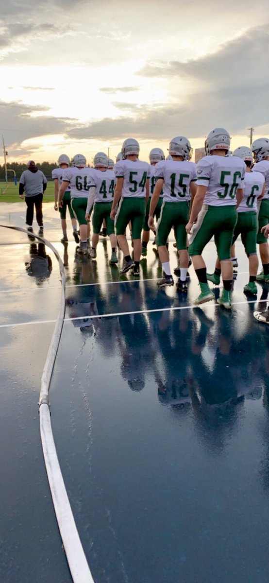 Chris_74_Scott's tweet photo. I was nominated by @J_Gift72  to post a coaching picture, but it’s hard to choose only one! I nominate @coachmoser_CRFB, @MilesHookstead, and @OLCoachNystrom https://t.co/WBhopV2FiQ