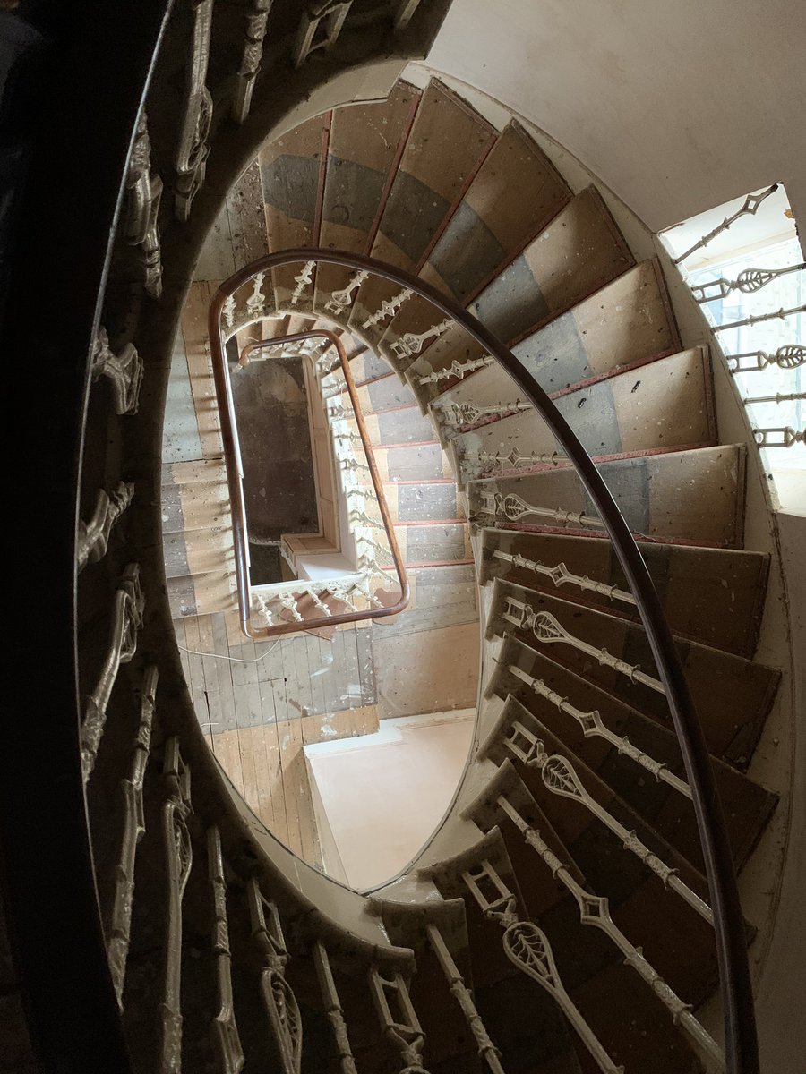 Pratis Barns tweet media