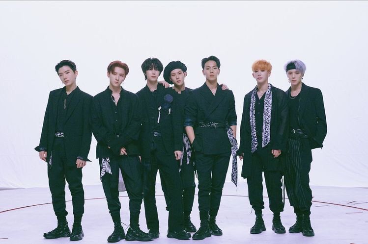 wan5wanwan's tweet photo. #MbbShineBrighterWithWonho
#우린_원호와_함께면_더_강해져
🐻🐰🐶🐹🐸🐝🐺💜🖤
@OfficialMonstaX 
@STARSHIPent 
@eshygazit 
@Epic_Records https://t.co/VxzJkA9JQL