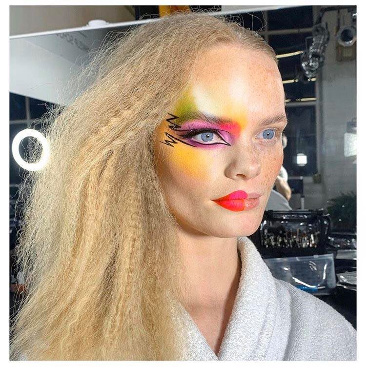 UK_MUA's tweet photo. 🌟 Make Up Of The Day 🌟

We love this look from @jamesmolloymakeupartist over on Instagram. https://t.co/t32kimBLV0