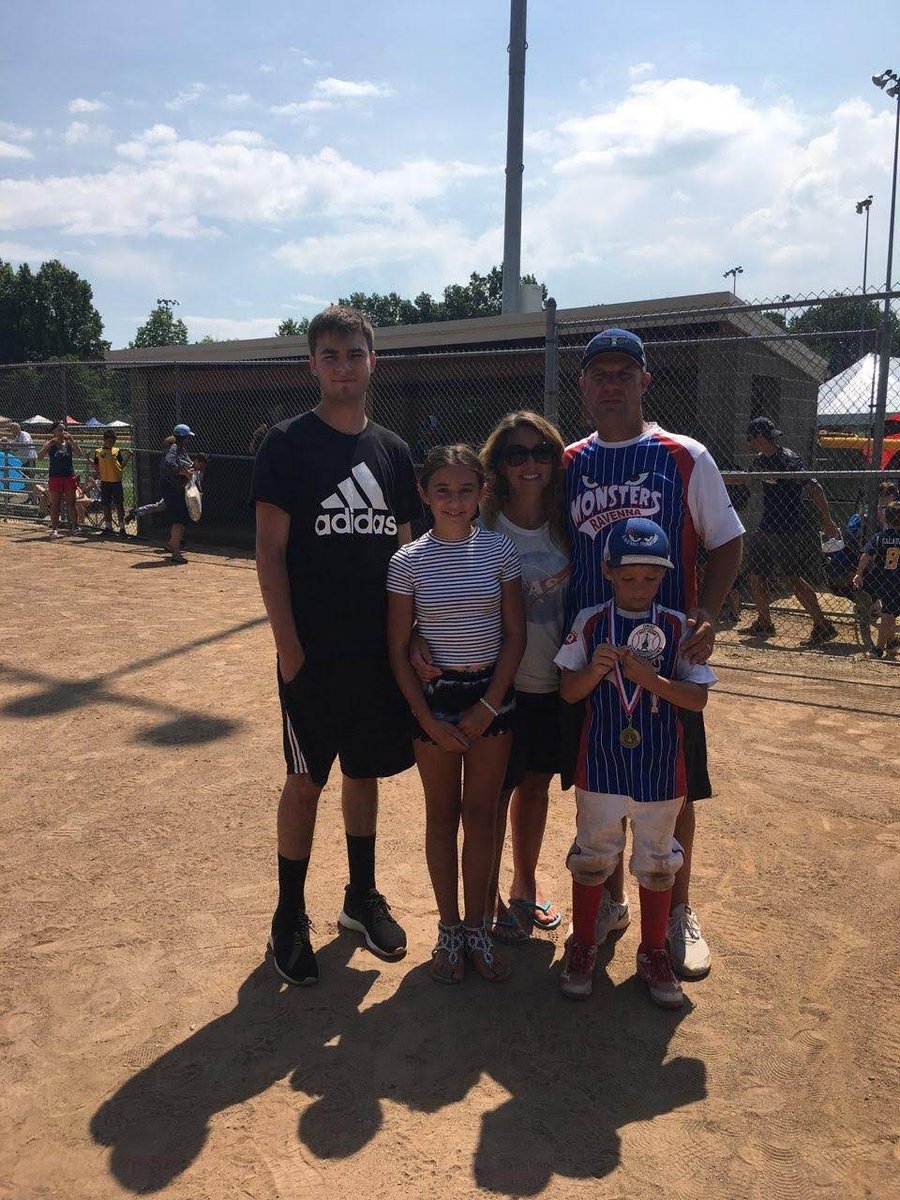 BillBregant's tweet photo. I was challenged by @TimContant show pictures of me coaching. You have 24 hours to repost or donate $20 to your favorite charity. I nominate @scottmacohio @MillerRmiller @mrmitch0424 https://t.co/rRWH76VgoP https://t.co/9bqWHKbjL9