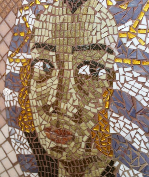fusemanchester's tweet photo. Fatimah Fagi-Hassan is a mosaic fine artist and illustrator. Creating wallpapers, portraits and books through her mediums. 
—

#fuse #fusemcr #fusecreative #manchester #creative https://t.co/qXRdXj1sYw
