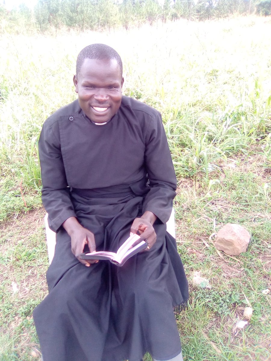 oyat_oola's tweet photo. This thing of COVID-19 is beyond our competence but we need to pray and follow the guidelines in place. https://t.co/V26pU9zcY3