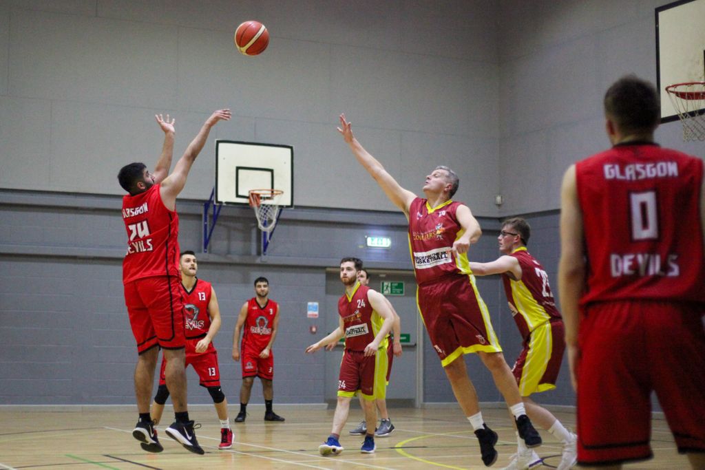 glasgowdevils's tweet image. Mobasel Hussain #24, SLBA Div 2, Season 19/20

9 Points | 1.3 PPG
6 Rebounds | 0.9 RPG
4 Assists | 0.5 APG
2 Steals | 0.2 SPG
1 Blocks | 0.1 BPG
5 Turnovers | 0.7 TPG

Best Performance: 5 REB, 2 AST, 1 STL
YouTube Highlights: buff.ly/2WMH8d1

#glasgowdevils #hornsup