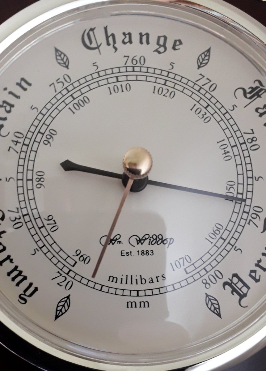Dipper595's tweet image. From the lowest pressure on 9th February to the highest today the barometer shows both