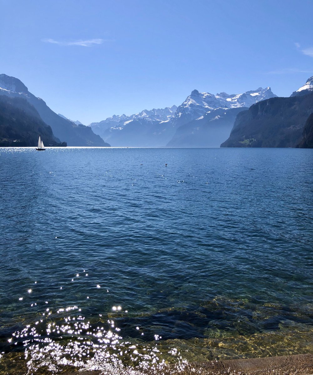 Die in den vergangenen Jahrzehnten beobachtete Erwärmung des #Wassers wirkt sich negativ auf die Durchmischung der Seen aus.
bit.ly/2Jm8fDP #Weltwassertag  #WorldWaterDay #Seedurchmischung