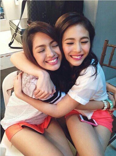 JaneO03783379's tweet photo. Happy Birthday @superjanella, thank you for being a true friend to @itsJaneOineza. Wishing you dose of happiness in your life and more blessings in your career. Stay safe always. Jane Oineza fans will always love you ❤😍
#Janesquared https://t.co/UxpKZTSgeH