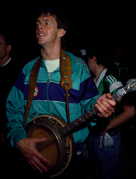 IrelandFootball's tweet photo. Hopefully former Ireland defender David O'Leary has a few tunes lined up for his birthday 🎂⚽️☘️

#COYBIG https://t.co/ZMbDBQ3zhs