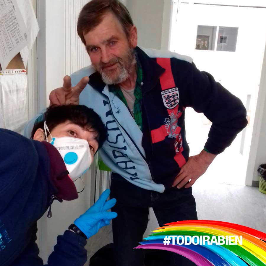 fundsalcom's tweet photo. El equipo de profesionales del Centro de Reducción del Daño para personas con adicciones en La Cañada Real (Madrid) comienza la semana cargados de energía
¡Muchas gracias compañer@s, un abrazo virtual!
·
🌈#TodoIráBien 🌈#YoMeQuedoEnCasa
·
+Info: https://t.co/yCAiIfUF4Y https://t.co/sz0QGi6aLm