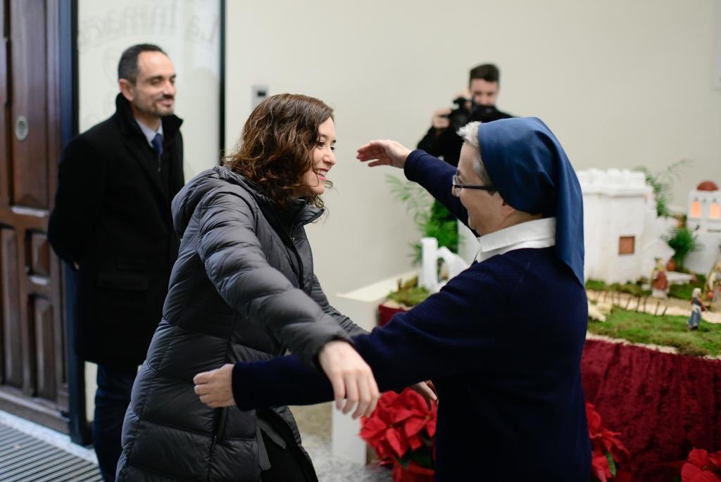 Hay unas personas de las que nunca se habla pero que siempre están ahí para cuidar de los más necesitados y ahora, están muy afectadas por el coronavirus porque muchas son muy mayores.

Son las religiosas. Nunca se quejan, no alzan la voz. Y también las quiero recordar a ellas.