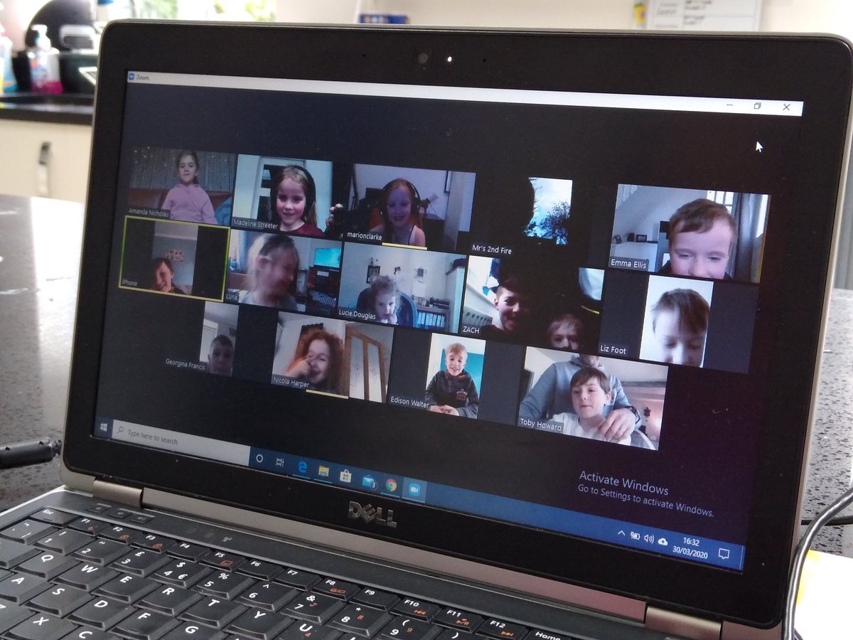m__streeter's tweet photo. Year 1 (Aberdeen) having a class meeting today 😀 The kids absolutely loved it @Manorcroft https://t.co/pHbpJ36hdX