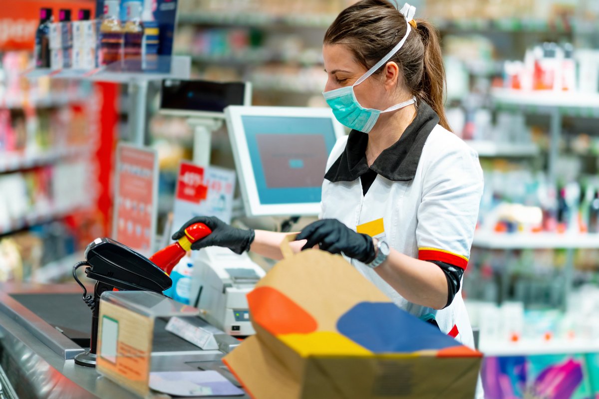 CAAA365's tweet photo. With many essential workers risking exposure to #COVID19 on a daily basis, labor groups and CAAA are working to ensure they’re protected should they contract the disease as a result of their working conditions. Full story in this week's #WorkCompBriefing: https://t.co/e7mWxzIwE0 https://t.co/osAq7vErod