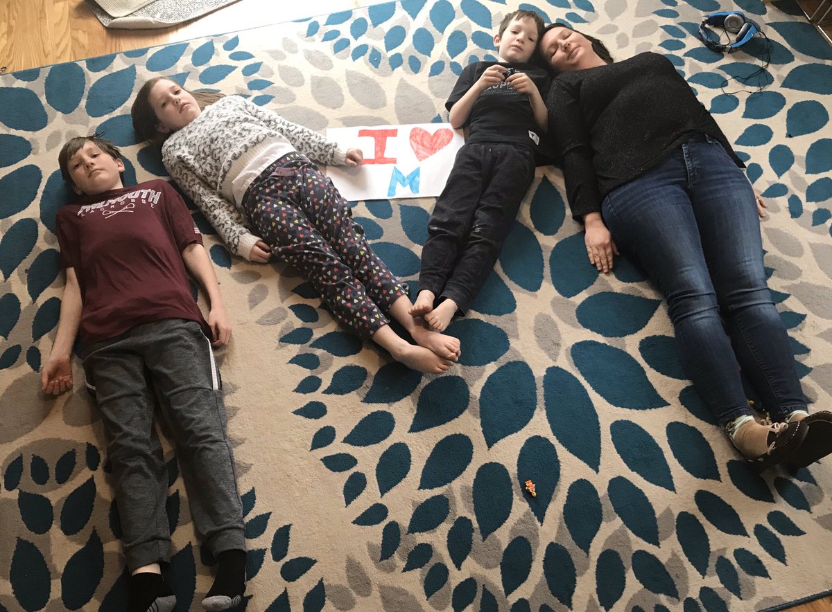 CLaMo20's tweet photo. Creative M Monday! #StayConnectedMashpee #VirtualSpiritWeek https://t.co/7NDqWROYEu