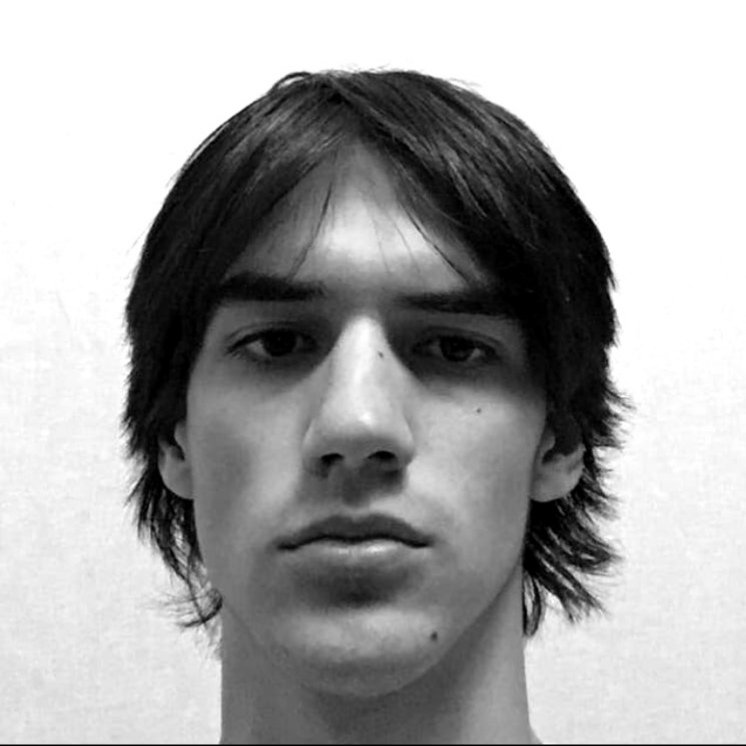 ExtramurosP's tweet photo. 3- Nuestro Editor: Oscar. Su impronta estilística es la firma del proyecto. Siente gusto por las cosas bellas y se compromete a hacerlas así.
Para saber por qué Oscar participó en este proyecto:
https://t.co/ZJ1bye3LD1
#NTM20webdocs #equipo #editor https://t.co/ozXUdF6GNe