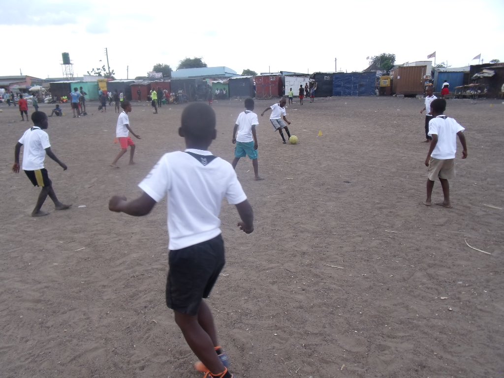 KitAid (@kitaid) on Twitter photo Lovely to see kit donated by #LevenshulmeNomads <a href="/lovelevenshulme/">Love Levenshulme</a> bringing smiles to young players in Zambia
<a href="/MENnewsdesk/">Manchester News MEN</a> <a href="/altrinchamfc/">Altrincham FC</a> Lovely to see kit donated by #LevenshulmeNomads <a href="/lovelevenshulme/">Love Levenshulme</a> bringing smiles to young players in Zambia
<a href="/MENnewsdesk/">Manchester News MEN</a> <a href="/altrinchamfc/">Altrincham FC</a>