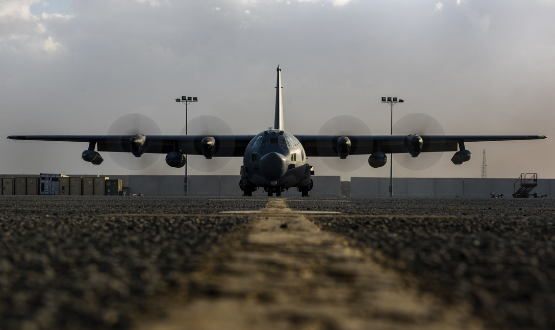 An @USAFCENT flight crew tests the engines of an MC-130H Combat Talon II at Ali Al Salem Air Base, Kuwait. The MC-130H provides infiltration, exfiltration & resupply of spec ops & equipment to hostile or denied territory. 📸 U.S. Air Force photo by Senior Airman Kevin Tanenbaum