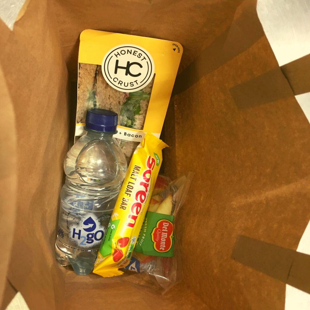 honestcrustfood's tweet photo. It's good to have friends. Honest Crust is hanging out with Soreen, Del Monte and H2Go in a new goodie bag. We're all helping to fuel NHS staff across hospitals in Leicester.

#honestcrust #foodfornow #nhsThankYou #healthy #nutritious #lunchbox @SoreenHQ https://t.co/ayNxqGZ2li