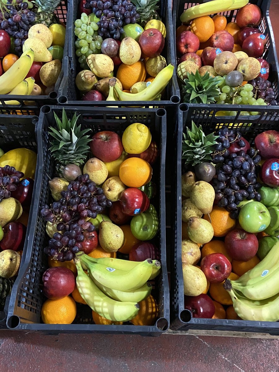 Fruit boxes ready for tomorrow <a href="/allthefood_/">All The Food</a> <a href="/DrummondHGarlic/">DrummondHouse Garlic</a> <a href="/gnelis/">Gillian Nelis</a> <a href="/katymcguinness/">Katy McGuinness</a> <a href="/Sinead_Smyth_/">Sinéad Germaine-Smyth</a> <a href="/LucindasIreland/">LUCINDA O’SULLIVAN</a> <a href="/mcdigby/">Marie-Claire Digby</a> <a href="/mooncoinbeetro1/">Mooncoin Beetroot</a> <a href="/CorinaHardgrave/">Corinna Hardgrave</a> @57theheadline <a href="/little_cress/">Dave Heffernan</a> <a href="/cpodowd/">cpodowd</a> <a href="/Ionafarm12/">Donnacha Donnelly</a>