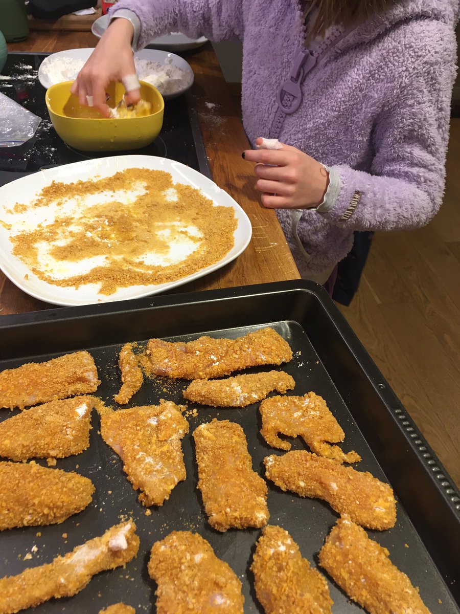 TiboMSPE's tweet photo. Life skills class #1 Gluten Free cooking. Campus is closed but the learning continues. Thanks for the inspiration @isb_es  #ThisisISB #distancelearning #screenfree #glutenfree https://t.co/b5ZiCQBtHn