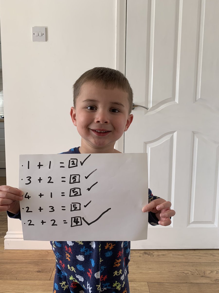 vicevans81's tweet photo. @StBellarmine Elliot’s doing so well leaning his Maths 👍🏻 https://t.co/oTSeP1Wcz2
