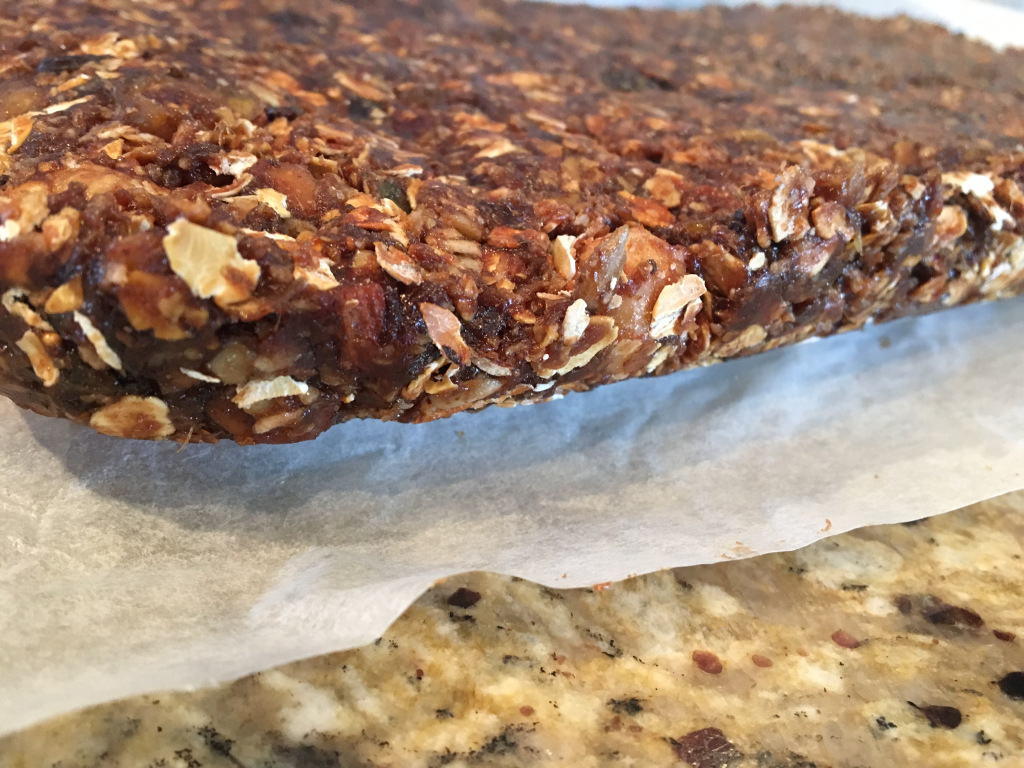 table_top31's tweet photo. DRIED FRUIT POWER BARS (GLUTEN, DAIRY, EGG FREE) https://t.co/NHA4IViyGQ https://t.co/L5e47aY7WQ