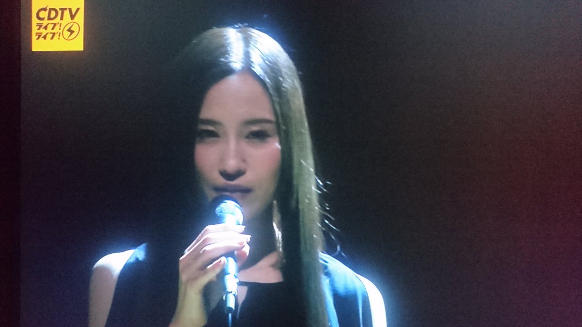 歌詞の世界に引き込まれる 素晴らしい歌声でした Uru 中学聖日記 プロローグ テセウスの船 あなたがいることで オリオンブルー Cdtv Cdtvライブライブ ツイレポ