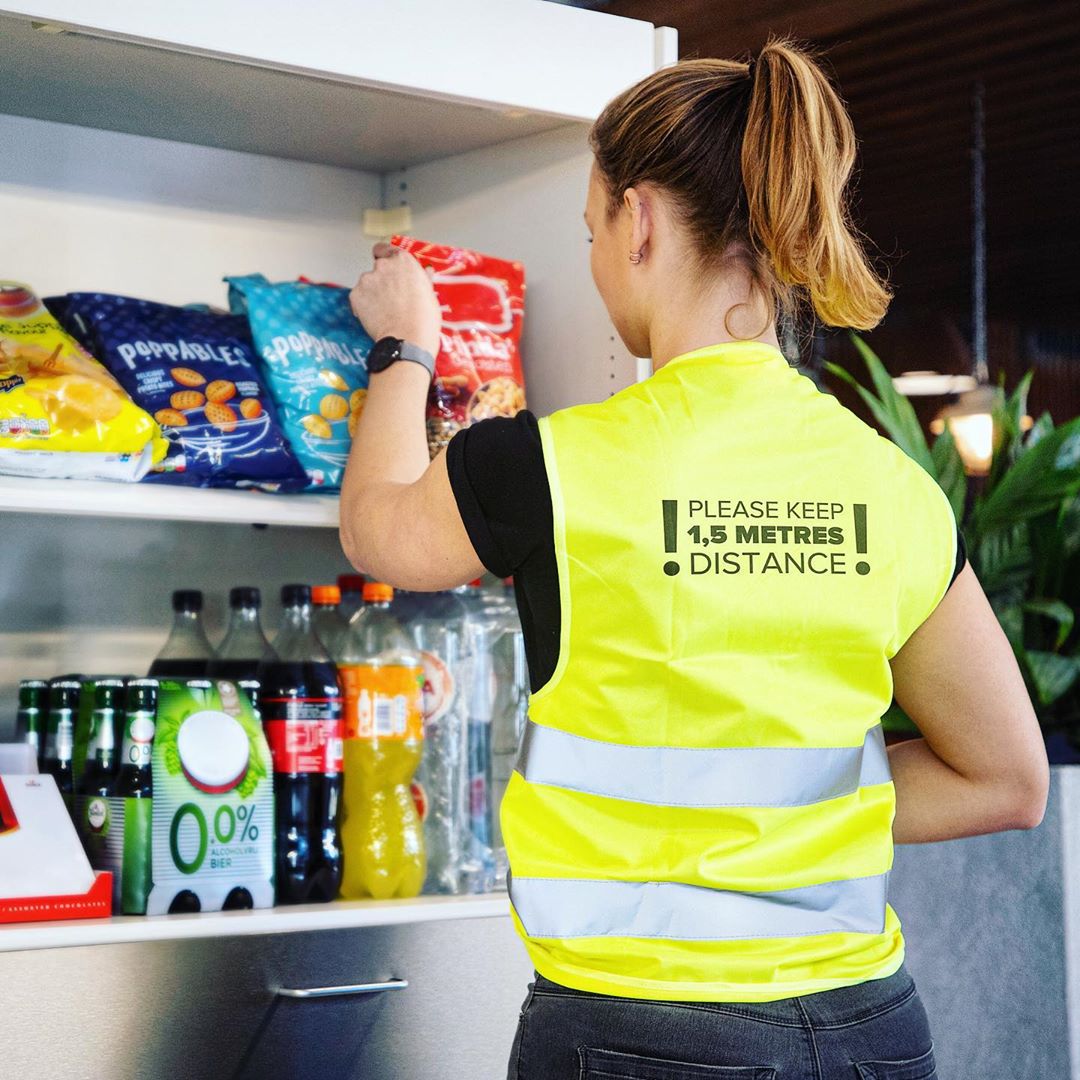 Limit the spread of the coronavirus with our reflective safety vest with the text "Please keep 1,5 metres distance"
This vest is important to wear by for example store employees. It reminds customers to keep at least 1,5 meters distance from each other. #corona #safetyvest