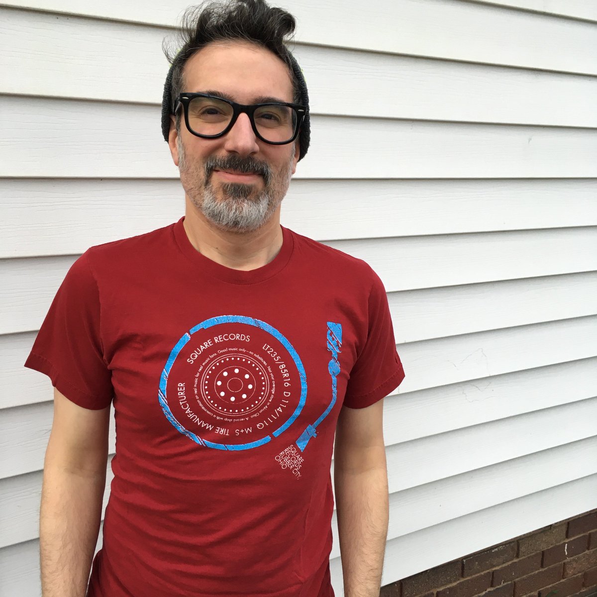 downtownakron's tweet photo. #HeyAkron it's #330ShirtDay day! Post a pic of yourself wearing your fav locally-themed t-shirt to FB, Twitter & IG using #330ShirtDay @AkronSummitCVB will repost & U could win $330 in gift certificates. #squarerecords #TogetherAkron https://t.co/JiJ6ZqcvuC