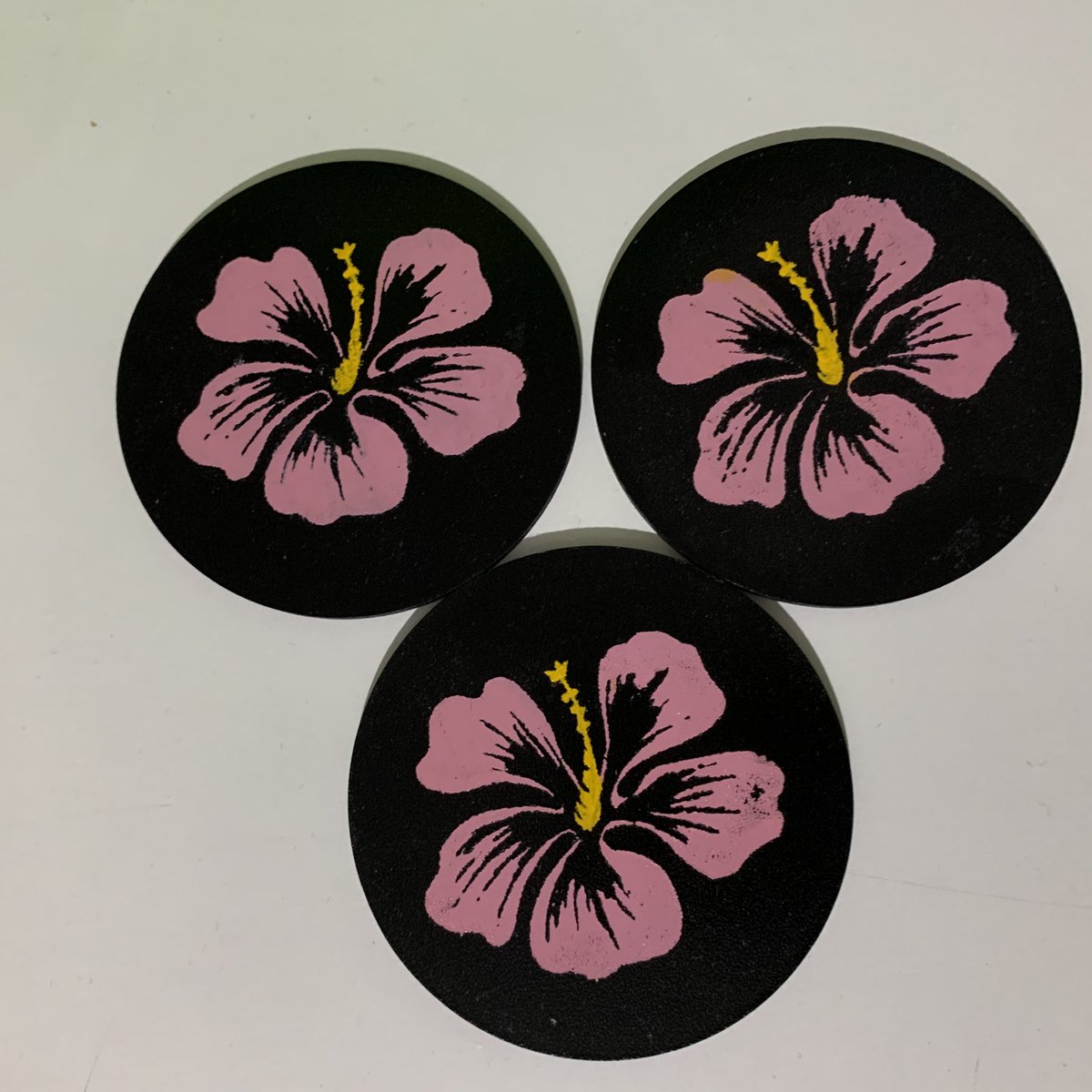 hibiscus coasters!!lowest price: CA$2 each or CA$5 for all 3shipping: CA$5dm to claim!