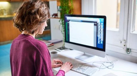 Valortic_es's tweet photo. Presidenta de Microsoft España: "La pandemia cambiará definitivamente el concepto de puesto de trabajo" https://t.co/ra5ex1huUA https://t.co/DYDvcfiwVj