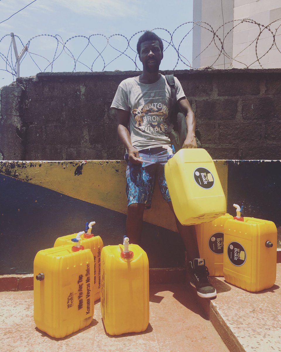 wiyonbokit's tweet photo. Lamin & his team are sponsoring free distribution of @wiyonbokit in Murray Town Community. Their focus is 2 provide hand washing apparatus esp. 4 children within D Community & teach them proper hand hygiene.
#wasyuan #leffortouchyuface #staysafe #keepzero #coronavirus #salone https://t.co/66tPWFUdHa