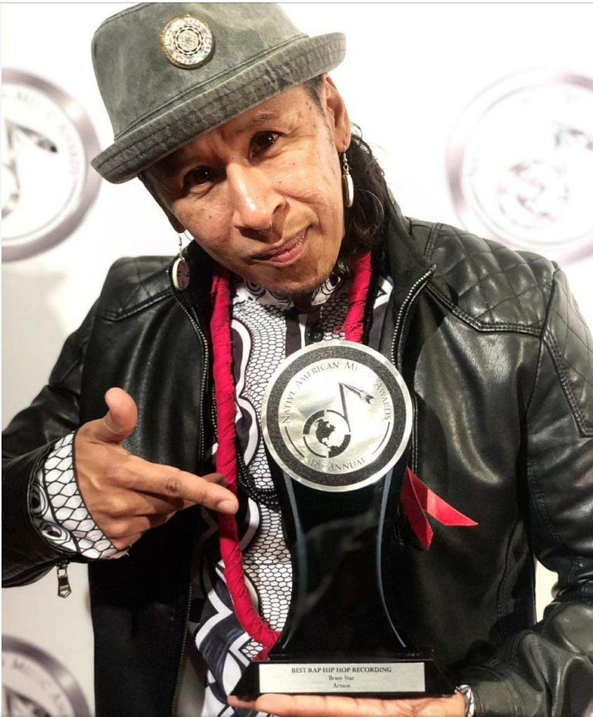DJLOVE@CHICAGO tweet media