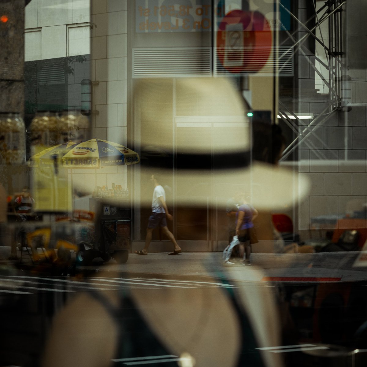 Ramon_Britoo's tweet image. Street photography in new York City and San Francisco with the Sony 100-400 GM.
#STREETPHOTOGRAPHY #STREETSESSION #LENSREVIEW #SONY100400GM #NewYork
#sanfransisco
.
youtu.be/pJ32NWEWW28