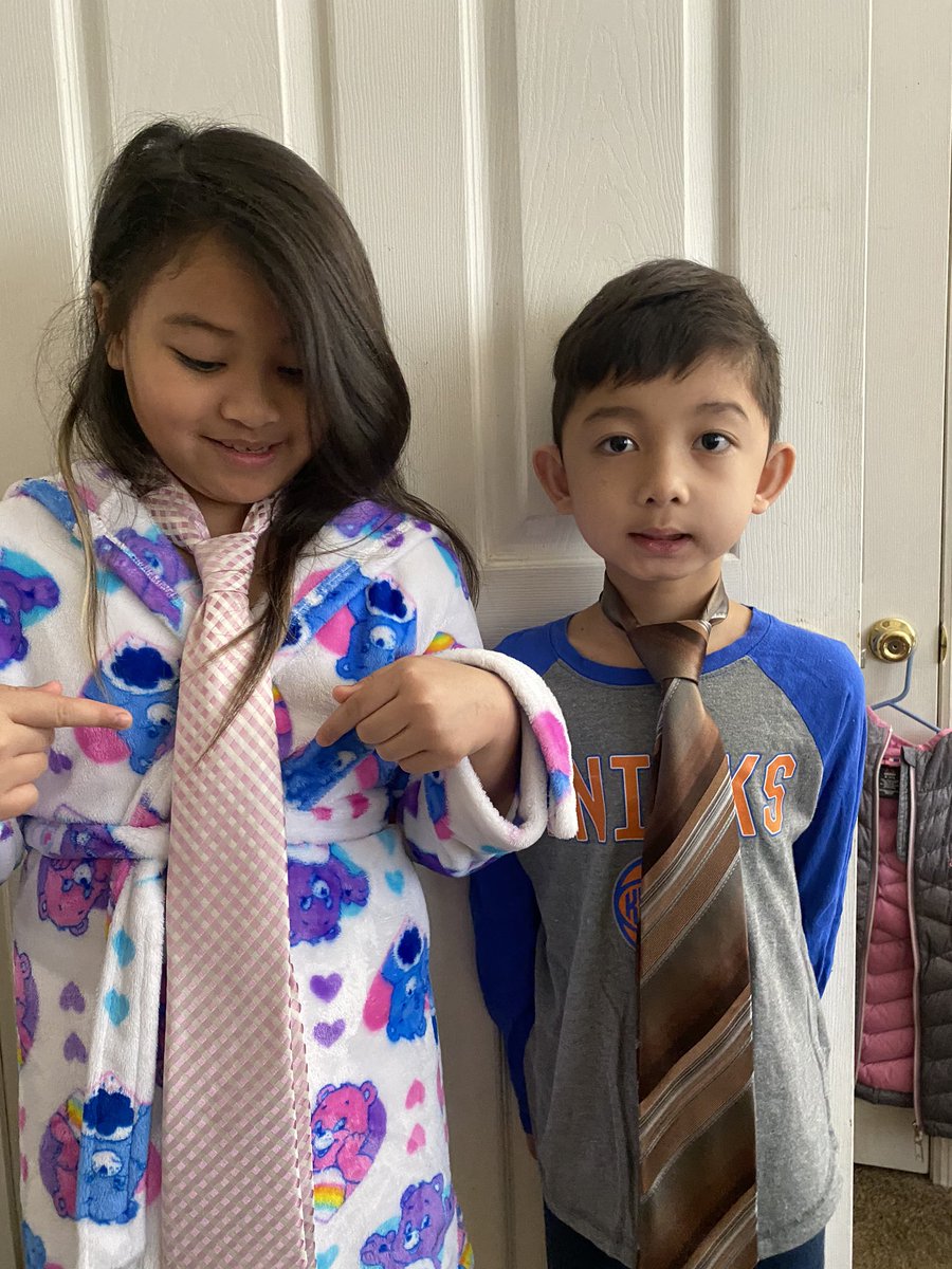 CaberteKat's tweet photo. TIE DAY! Good morning @mrgwestwood @MissPaolella @BrooksideWWRSD https://t.co/gOH3AWysDw