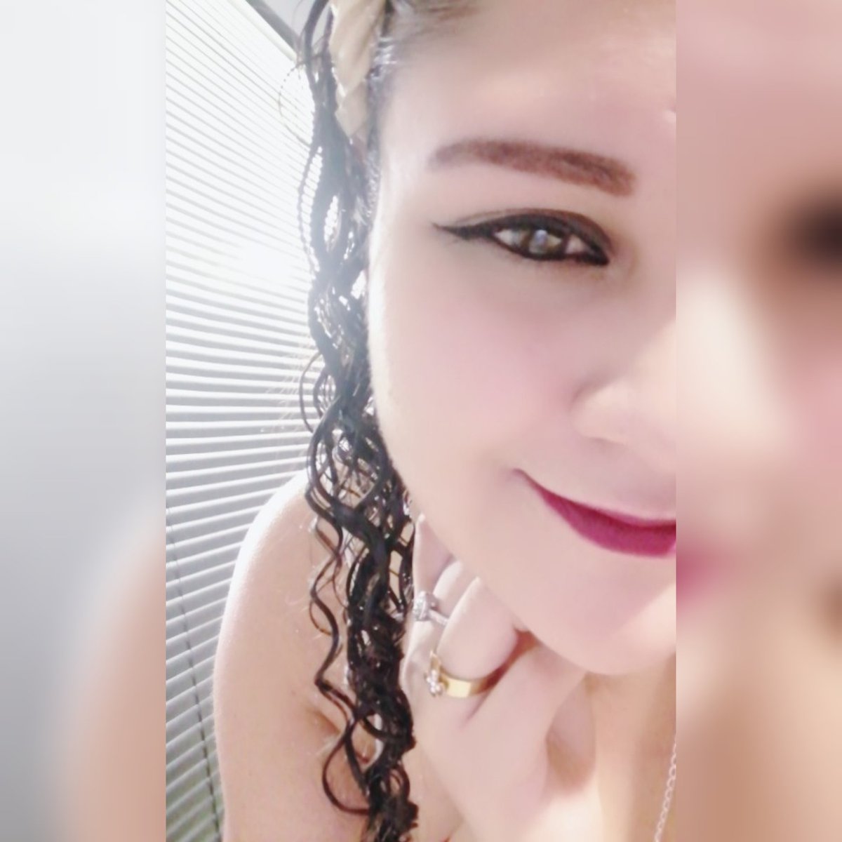 EliBO25's tweet photo. Los ojos siempre le pertenecen a la persona que los hace brillar ❣️ #R https://t.co/IcubvTqJLt