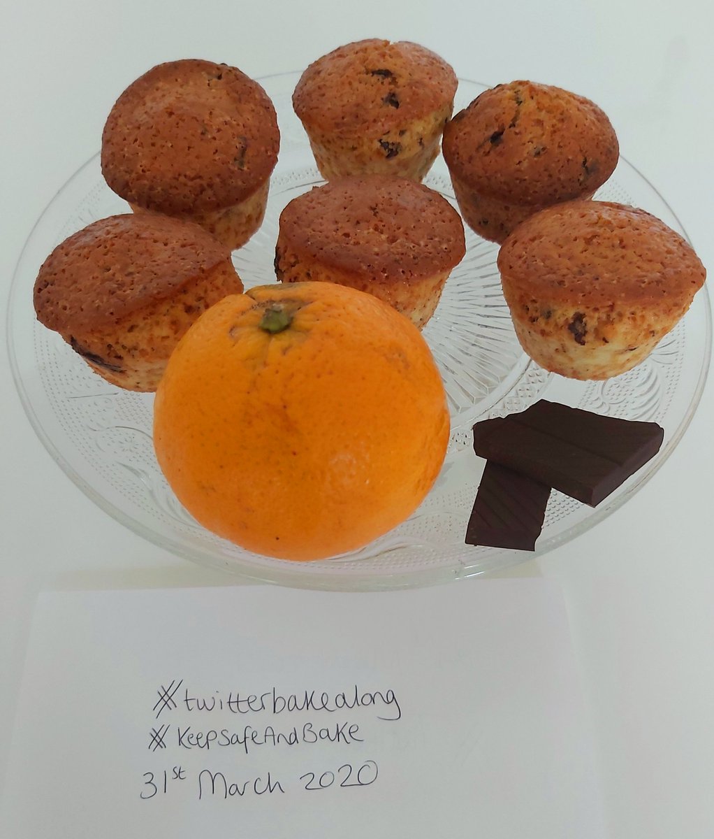 IsabellaMayBks's tweet photo. Bitter orange &amp; dark chocolate muffins. 2nd batch in the oven 🤩

#twitterbakealong #keepsafeandbake 

@thebakingnanna1 @Rob_C_Allen https://t.co/J9NR064ePV