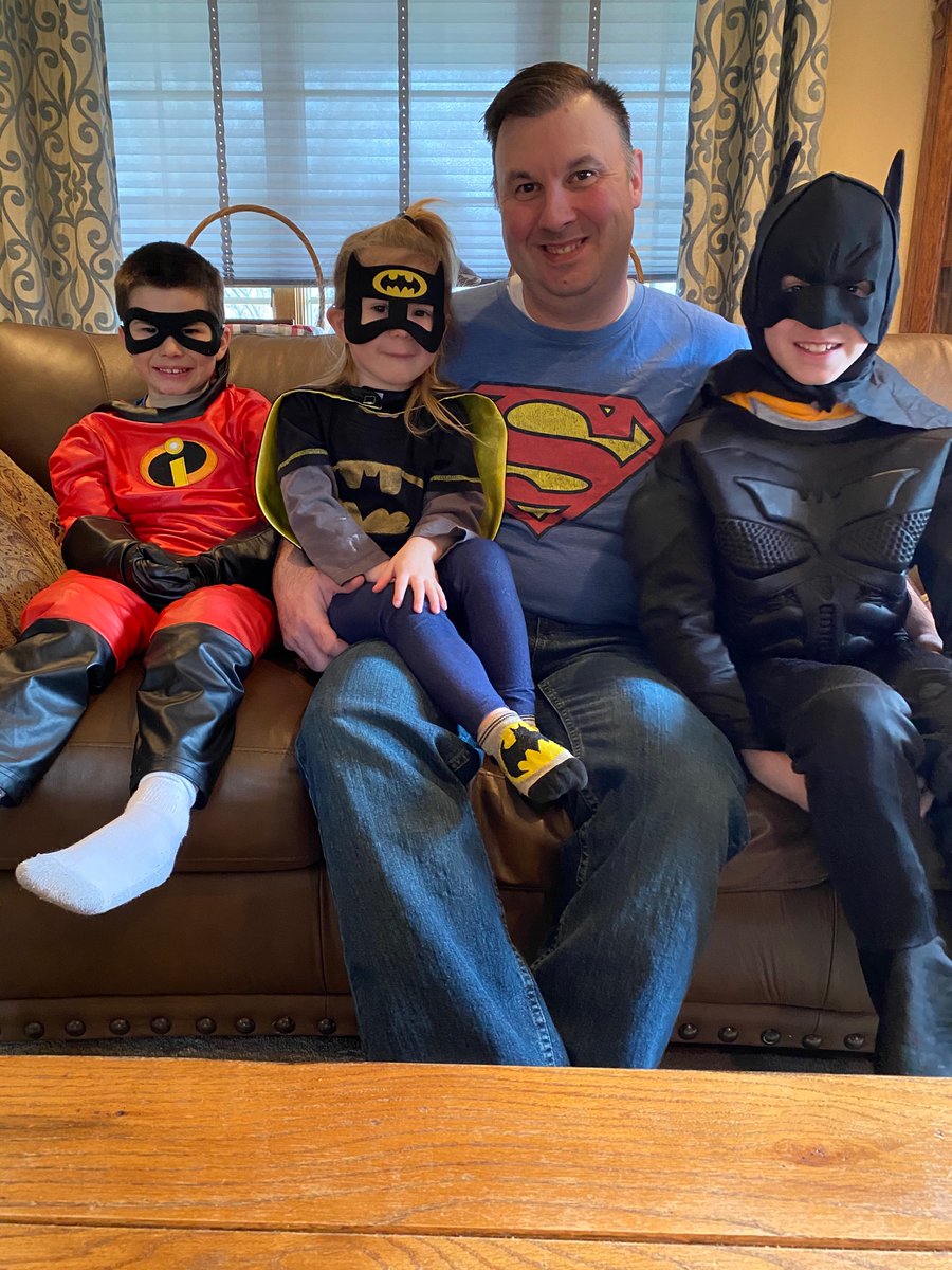 #lewportspirit <a href="/LewPortCSD/">Lewiston-Porter CSD</a> <a href="/LewPortHS/">Lew-Port High School</a> 
A SUPER Hero thank you to our first responders and essential personnel from the Rowles Family!!!

Go Lancers!!!!