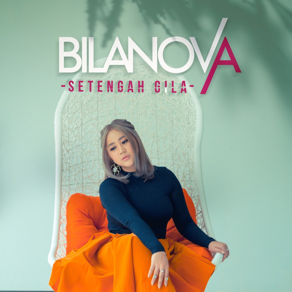 Denbang995FM's tweet photo. @abuabup #BagaikanLangit.
||@WarnerMusicID
@biancadimas_ #GeloraCinta
#Bilanova #SetengahGila
||@musikanadaswara
@melly_goeslaw #SiapTerluka
||@aquariusmusik
#HarmoniRDB "Hallo Darling"
#SensasiDalamMusikIndonesia
100% Aseli
Senin 30.03.2020
Host @Fandi_RDB
MD: @KiaHarvesya https://t.co/e6gcM8cSlK