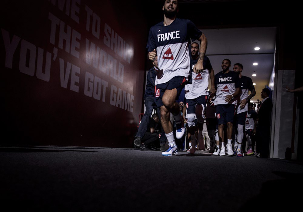 EvanFourmizz's tweet photo. FRA-USA. Si vous saviez l’histoire derriere cette photo😂 If you guys knew the story behind that picture😂 https://t.co/nIJmZheod7