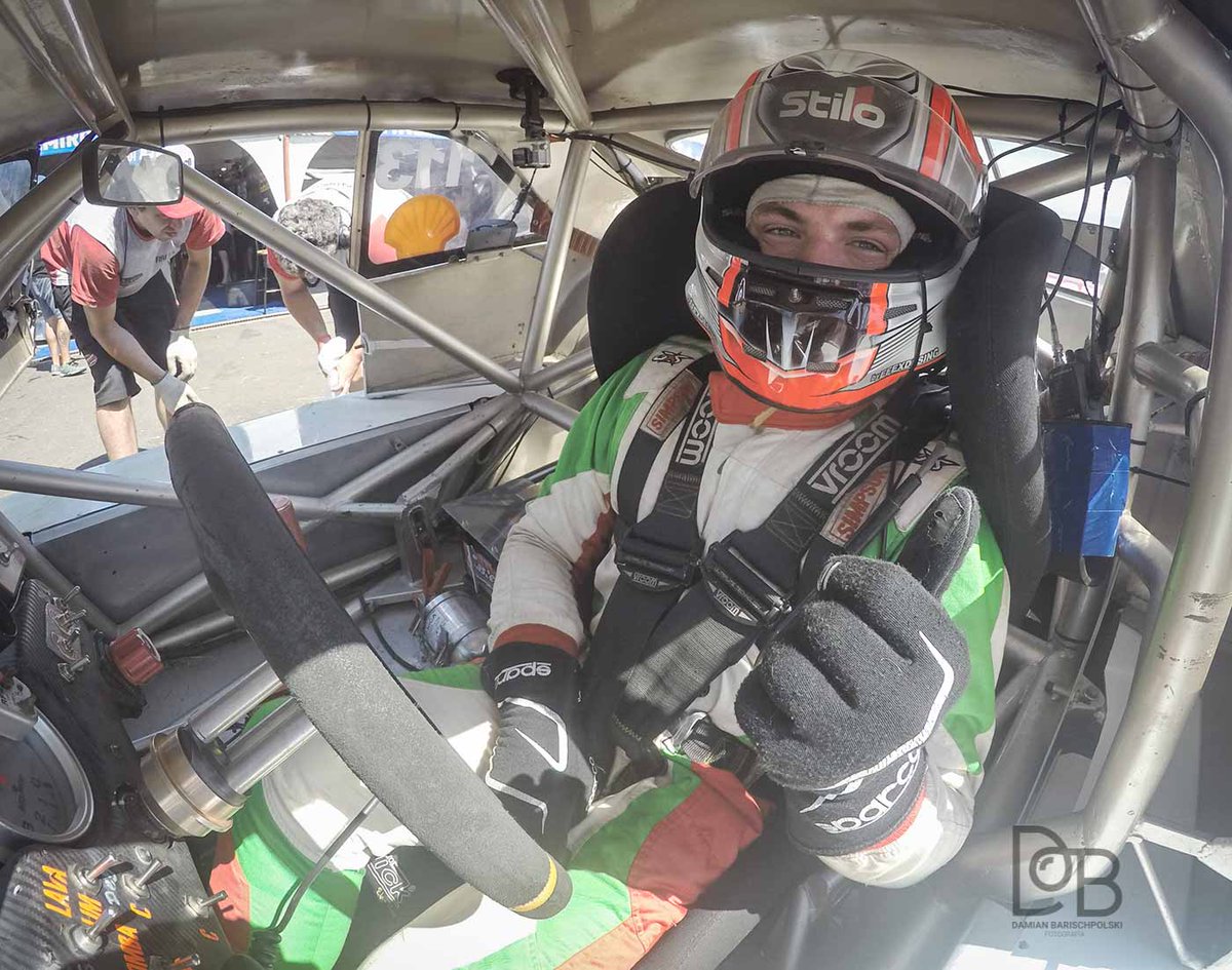equipoOCTANOS's tweet photo. Unos días más de cuidado en casa. Siempre con el optimismo bien arriba, como @FacuSantos13.
Cuando vuelva la actividad estaremos dando pelea con la #Dodge en el #TCPM de la @actcargentina
.
📷 @DamianBarisch
#MeQuedoEnCasa https://t.co/JxqMhXLb2J