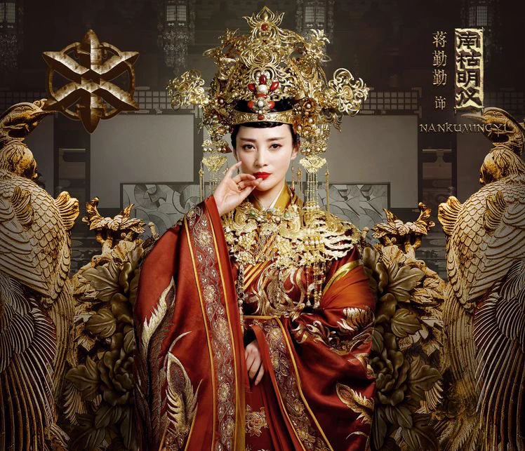 中国のヘッドドレスがきらびやかで美しい！！！