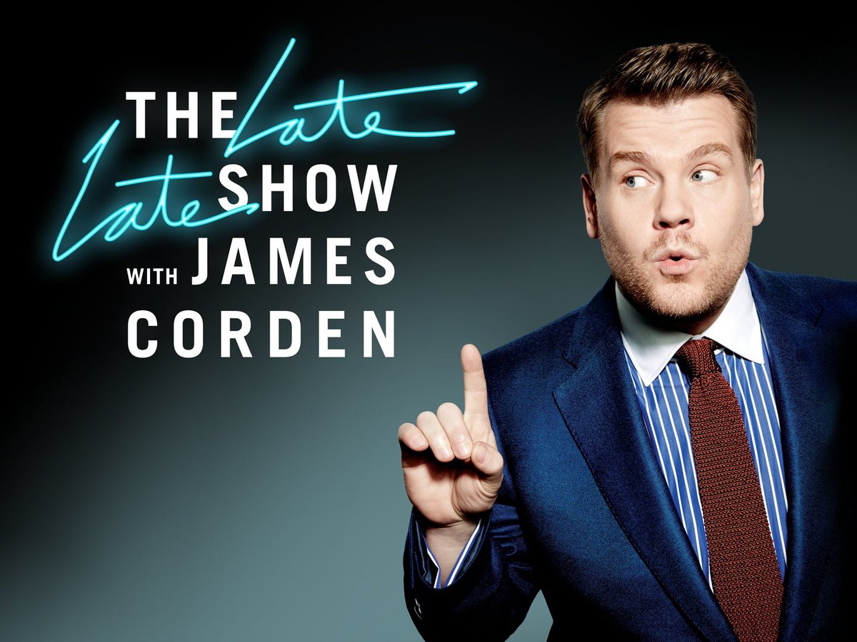 гарри стайлс в шоу джеймса кордена. джеймс корден 2023. The late late show with james corden. джеймс корден шоу. шоу james corden.